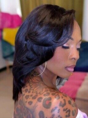 Short Layered Bob Drawstring Wig with Side Swept Bang 12"